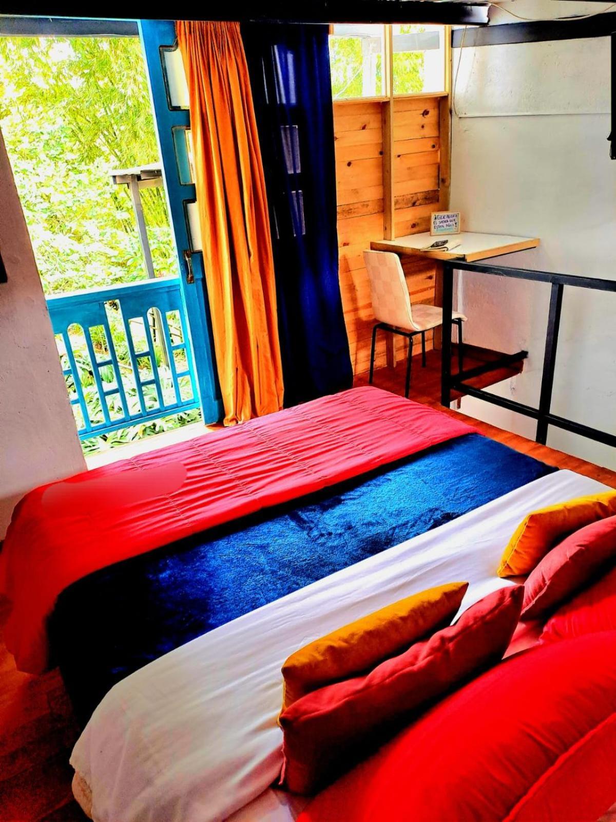 גוארנה Hotel Marrokos Aeropuerto Jose Maria Cordova מראה חיצוני תמונה